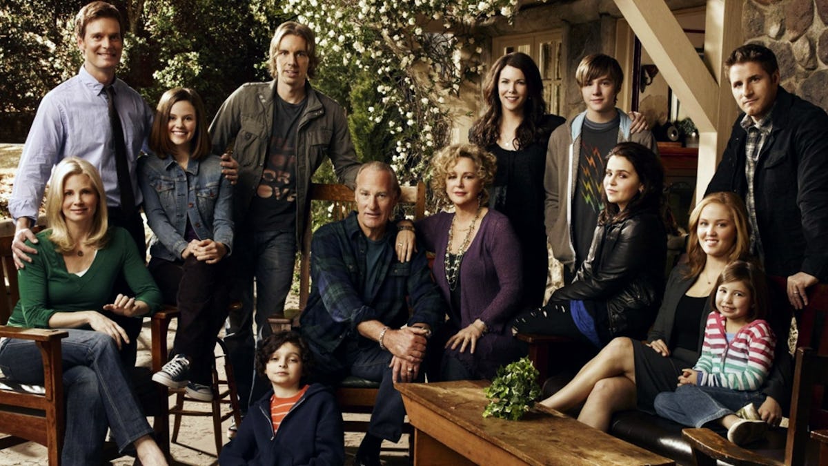 Looking for Shows Like Parenthood? Check Out These Family Gems