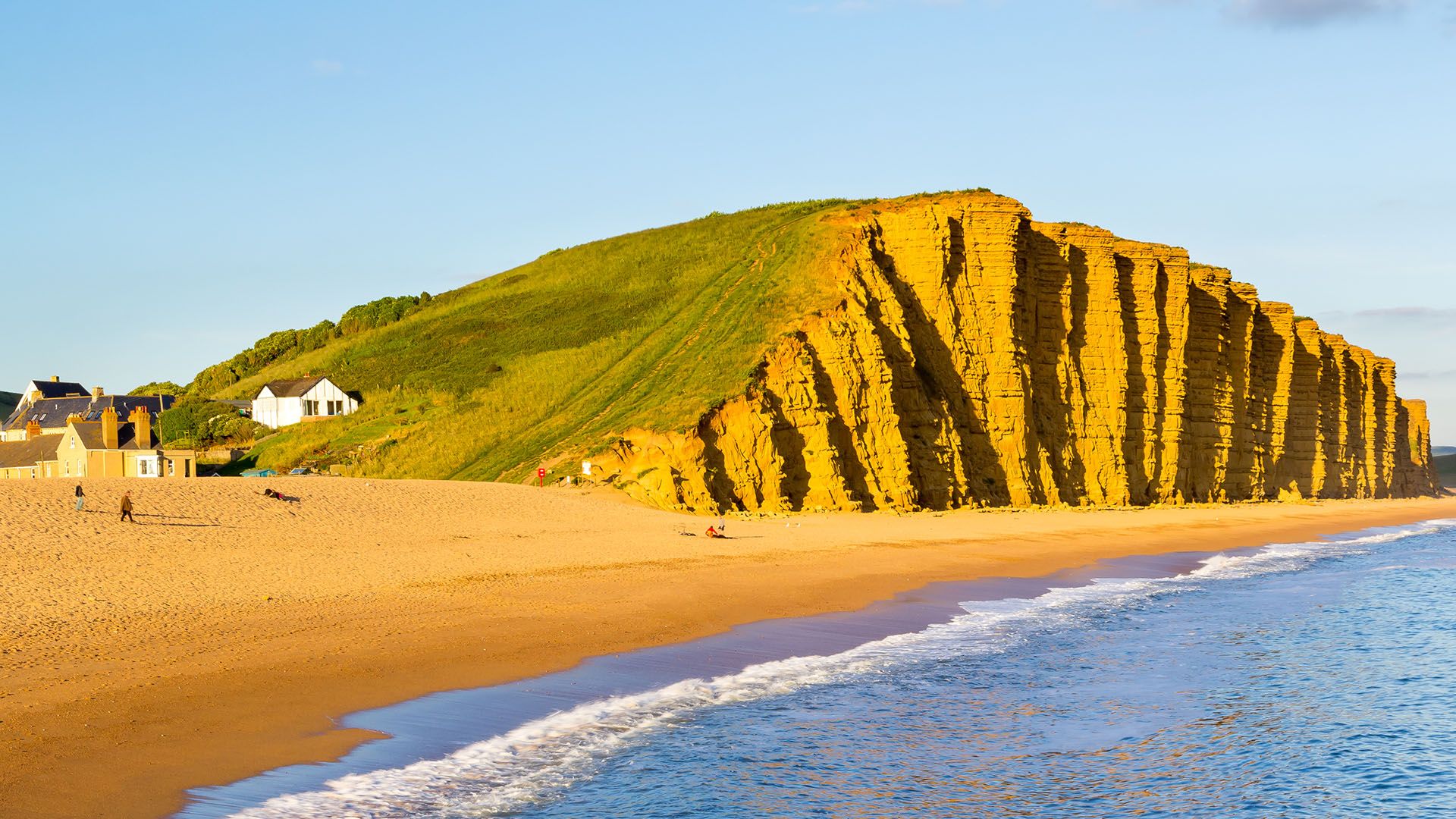 Visiting Filming Location Broadchurch:  Must See Spots for Fans